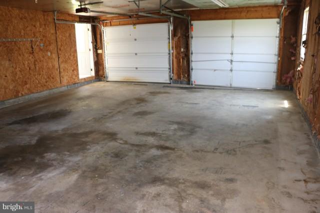 5 Bard Road Shippensburg, PA 17257 - Photo 13 of 17 Interior (Garage)