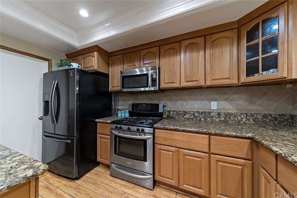 16419 Holmes Place Cerritos, CA 90703 - Photo 17 of 44