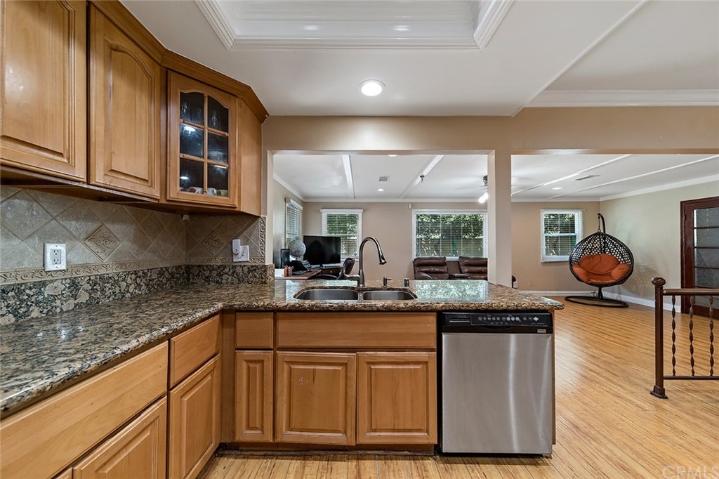 16419 Holmes Place Cerritos, CA 90703 - Photo 18 of 44