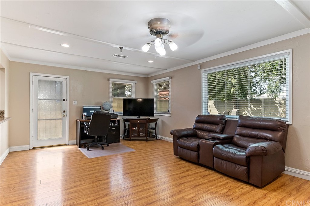 16419 Holmes Place Cerritos, CA 90703 - Photo 21 of 44