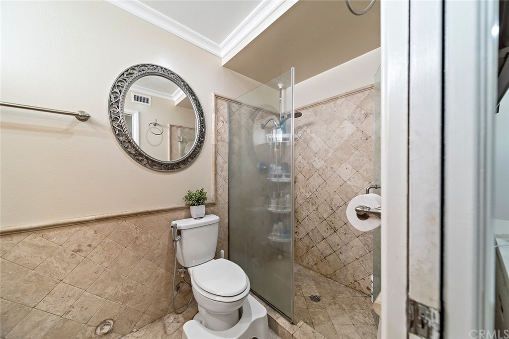 16419 Holmes Place Cerritos, CA 90703 - Photo 30 of 44