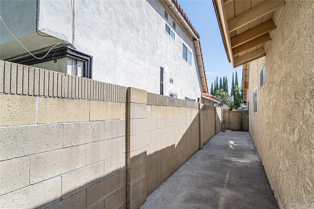 16419 Holmes Place Cerritos, CA 90703 - Photo 37 of 44