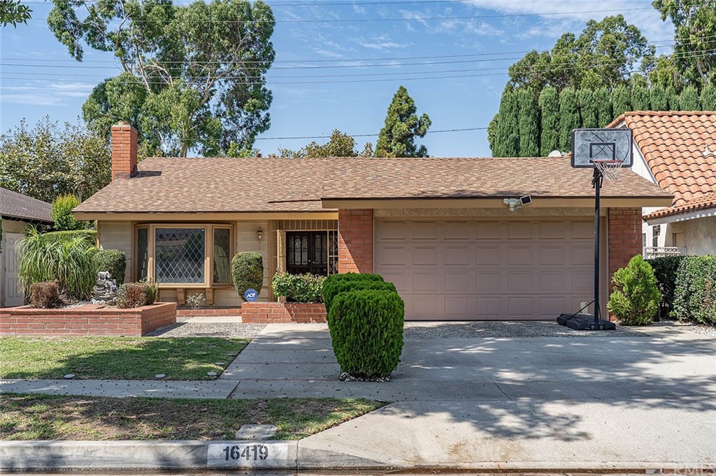 16419 Holmes Place Cerritos, CA 90703 - Photo 42 of 44
