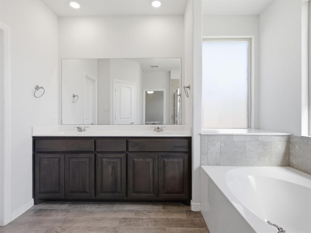 448 Regatta Lane Azle, TX 76020 - Photo 16 of 29