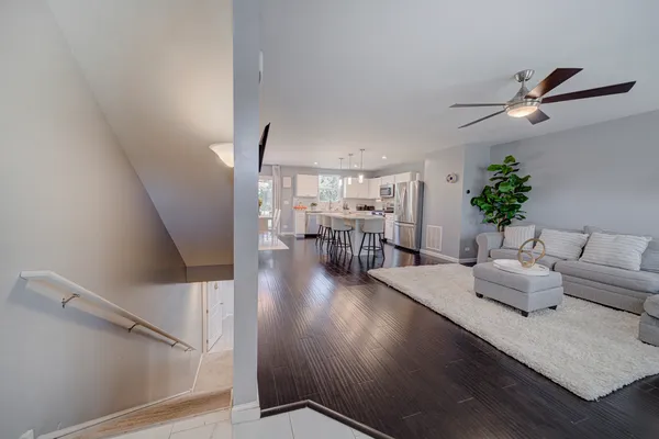 $4,200 | 3323 Caledonia Drive, Yorkville, IL 60560