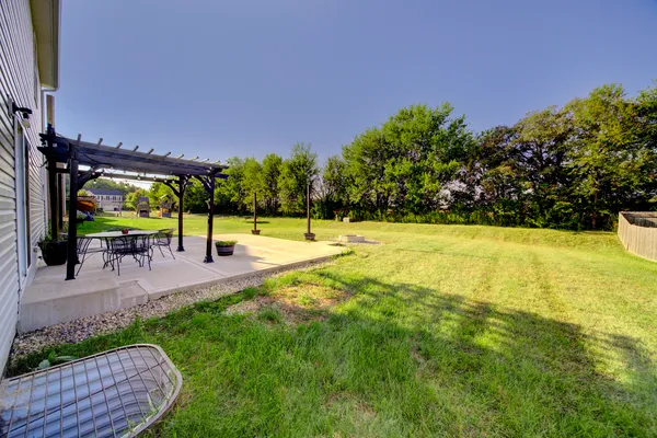 $4,200 | 3323 Caledonia Drive, Yorkville, IL 60560