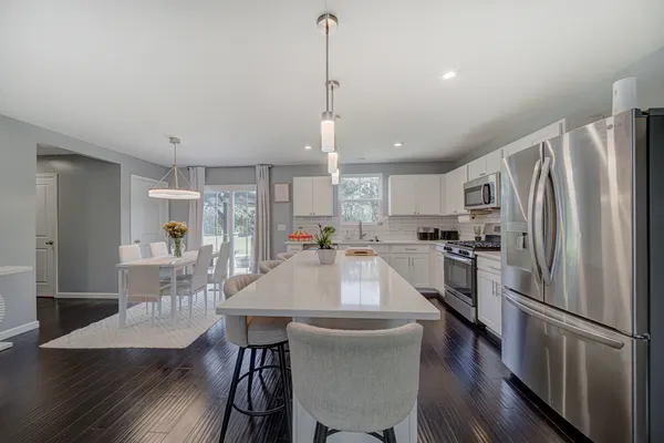 $4,200 | 3323 Caledonia Drive, Yorkville, IL 60560