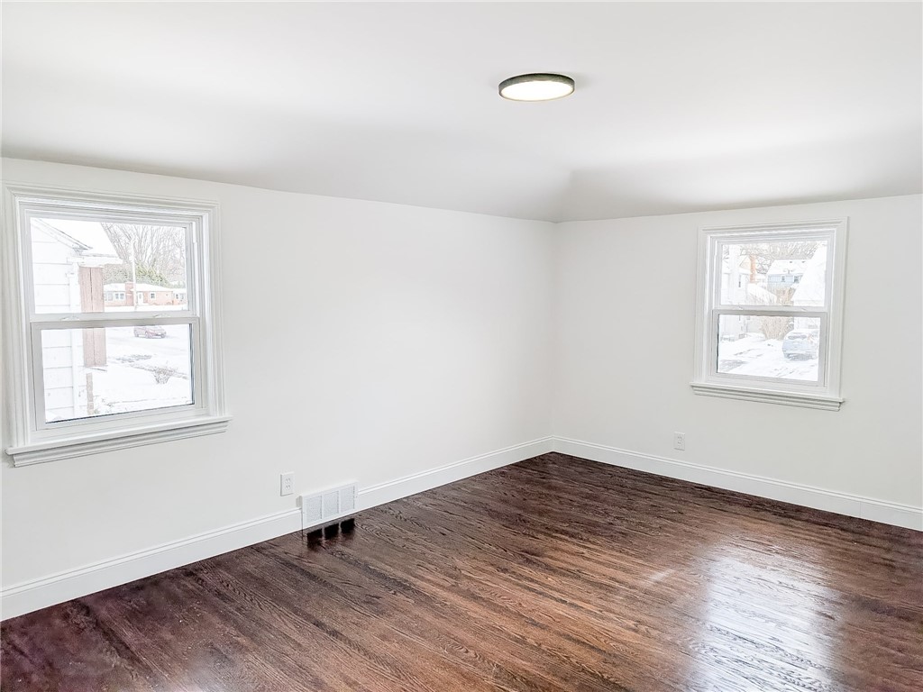 262 Simpson Road Irondequoit, NY 14617 - Photo 26 of 30