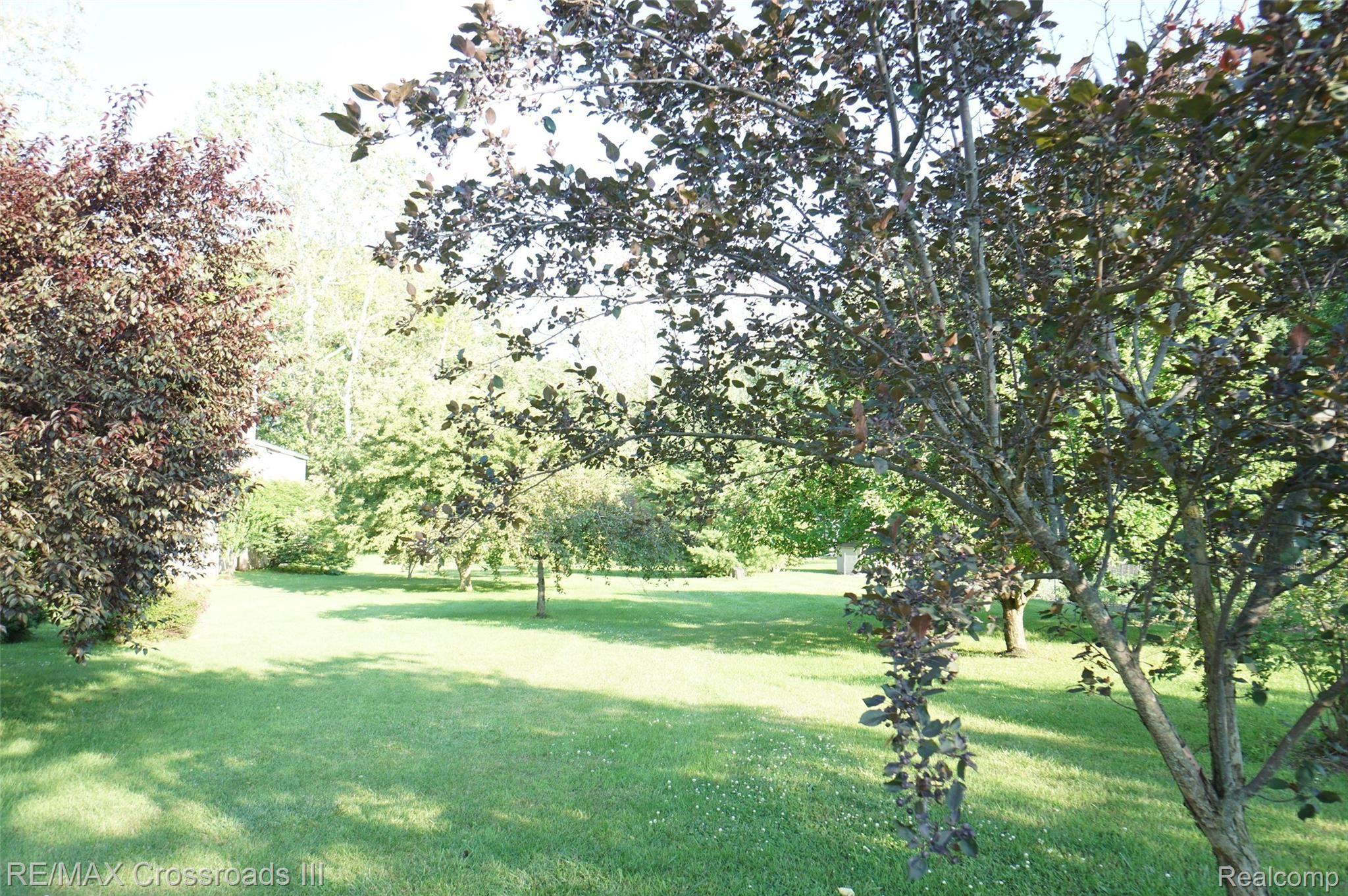 40396 Alden Road Belleville, MI 48111 - Photo 30 of 32 DSC03031.JPG