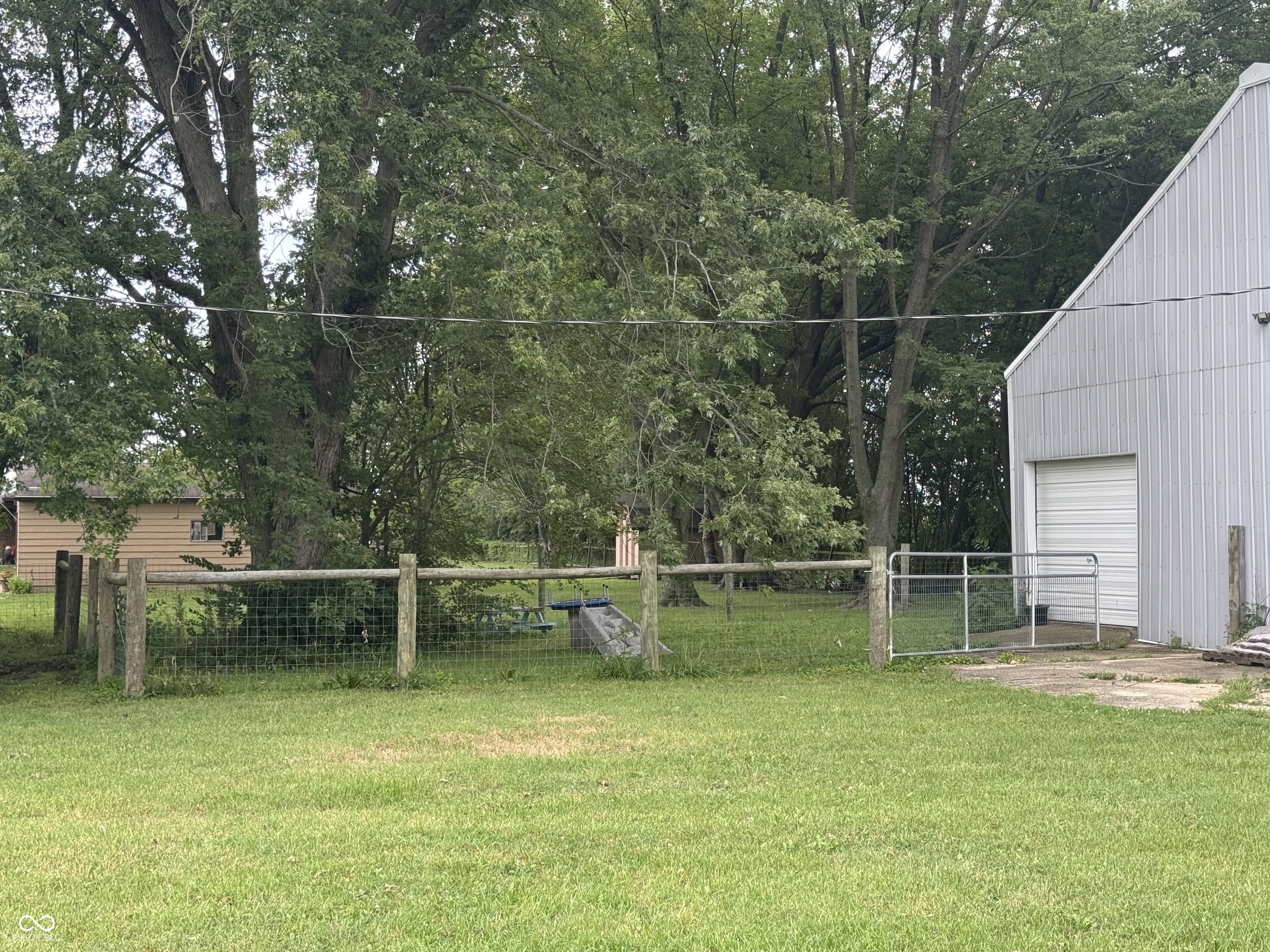 2831 Graham Road Franklin, IN 46131 - Photo 15 of 42 Gallery Image 15