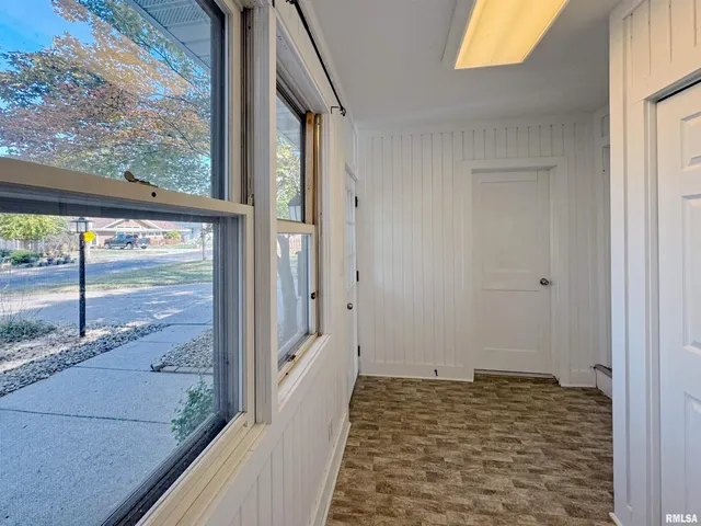 $209,000 | 5022 North Belmont Place, Peoria Heights, IL 61616