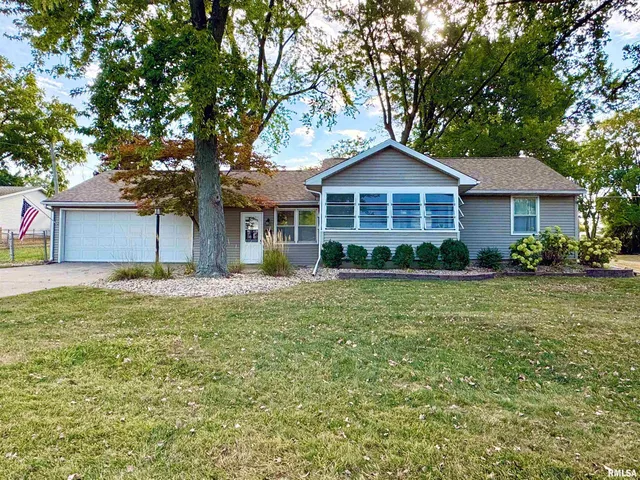 $209,000 | 5022 North Belmont Place, Peoria Heights, IL 61616