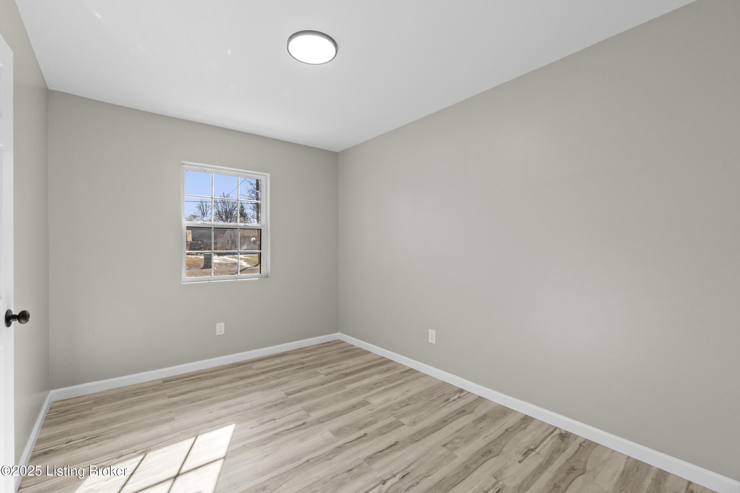 4803 Palma Road Louisville, KY 40272 - Photo 8 of 26 dsc00124