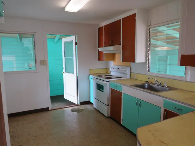 $1,175,000 | 129 Kumano Drive, Pukalani, HI 96768