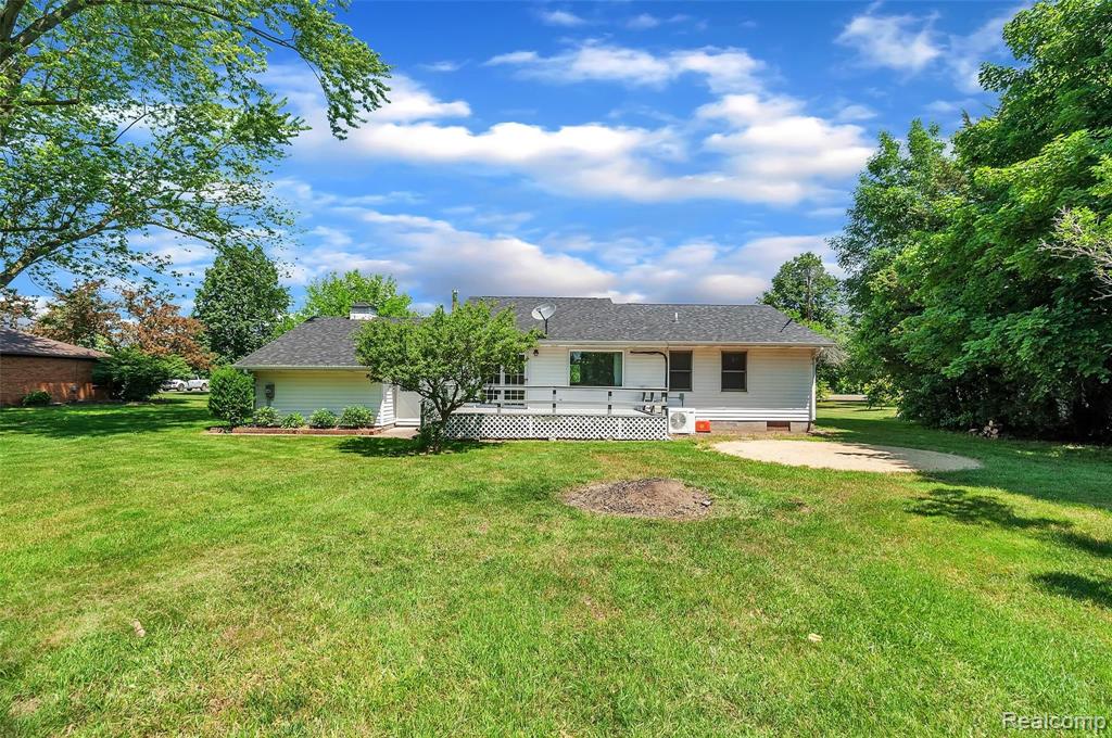 41495 Edison Lake Road Belleville, MI 48111 - Photo 23 of 25 Gallery Image 23