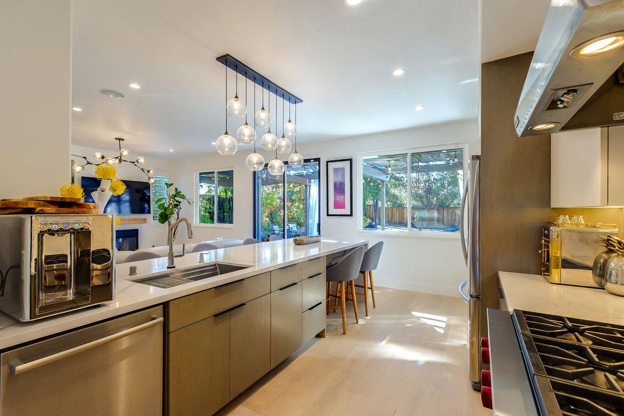 1587 Wharton Road San Jose, CA 95132 - Photo 10 of 43 Gallery Image 10