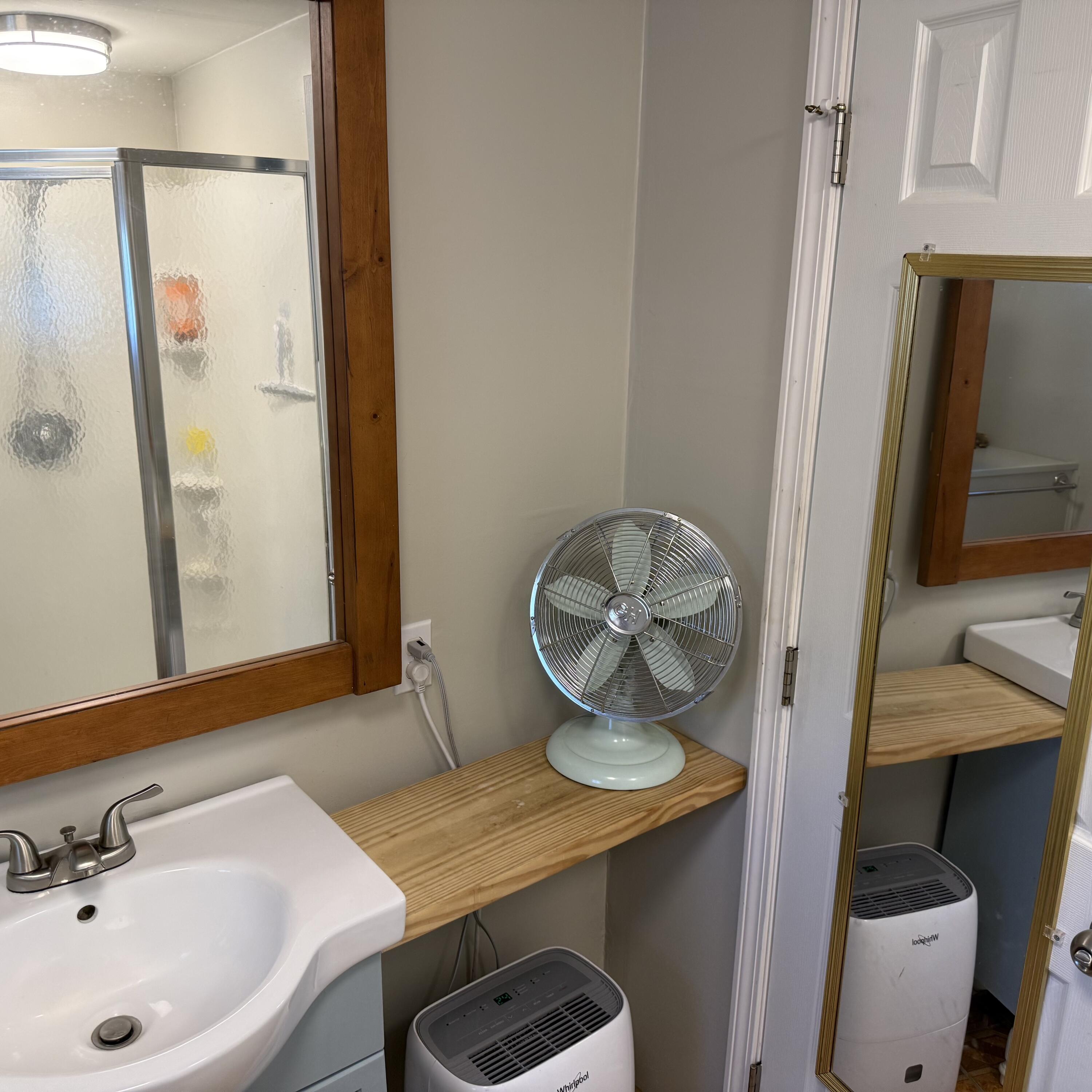 1722 Red Hill Road Ponce de Leon, FL 32455 - Photo 11 of 29 IMG_0594