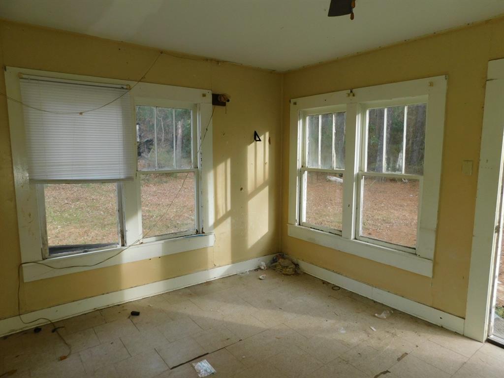 25707 Highway 371 Sarepta, LA 71071 - Photo 18 of 30 a view of an empty room and window