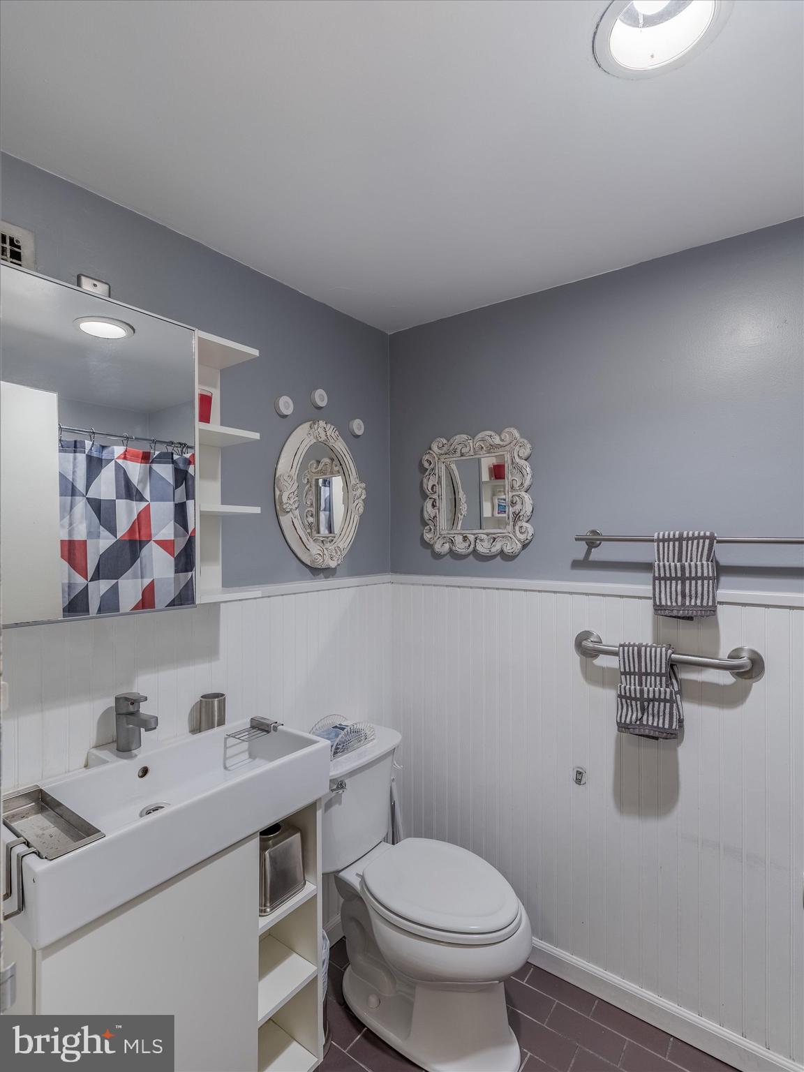 7900 Old York Road, Unit 508B Elkins Park, PA 19027 - Photo 11 of 21 Fully updated bathroom