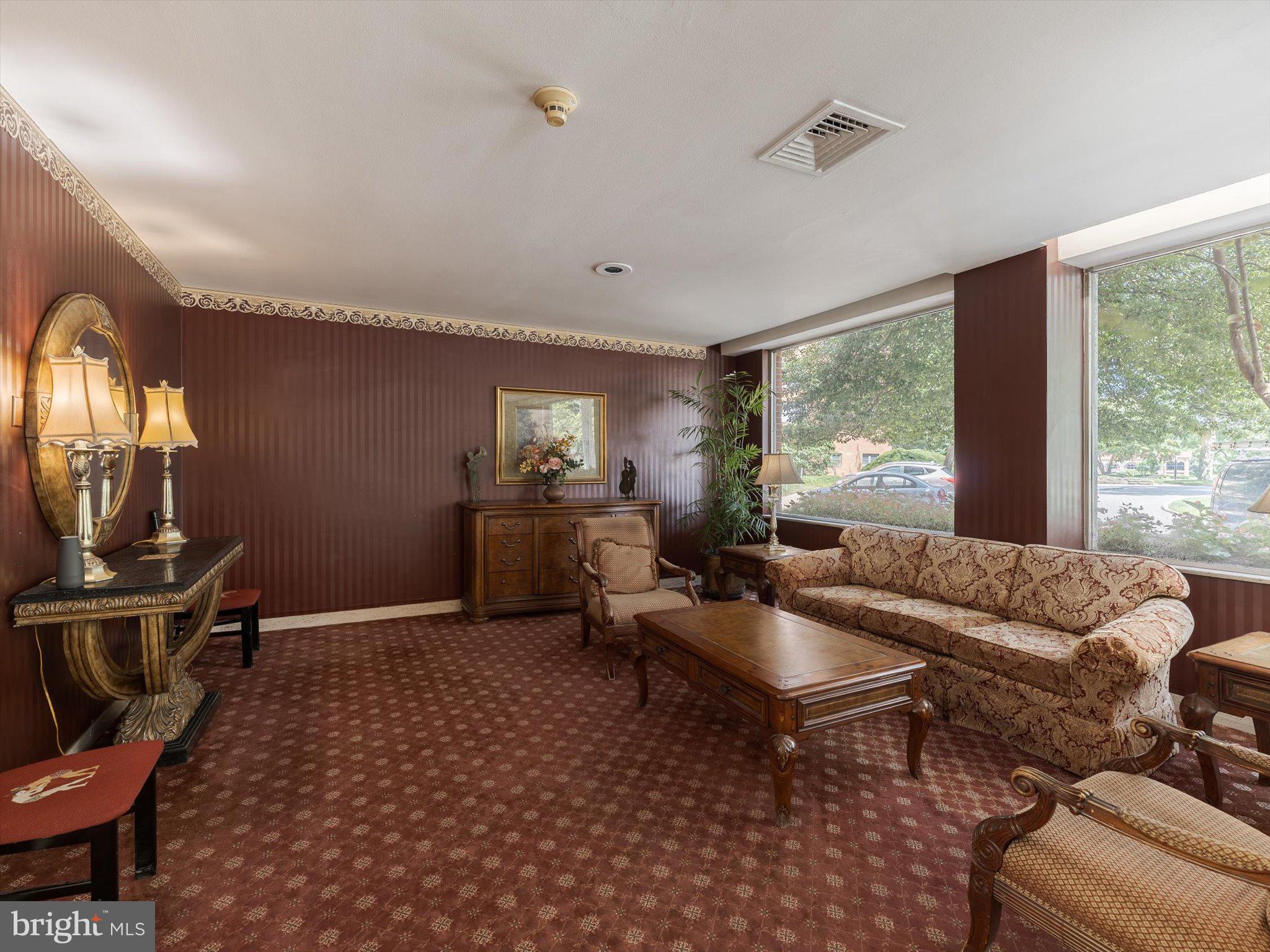 7900 Old York Road, Unit 508B Elkins Park, PA 19027 - Photo 19 of 21 Lobby sitting area