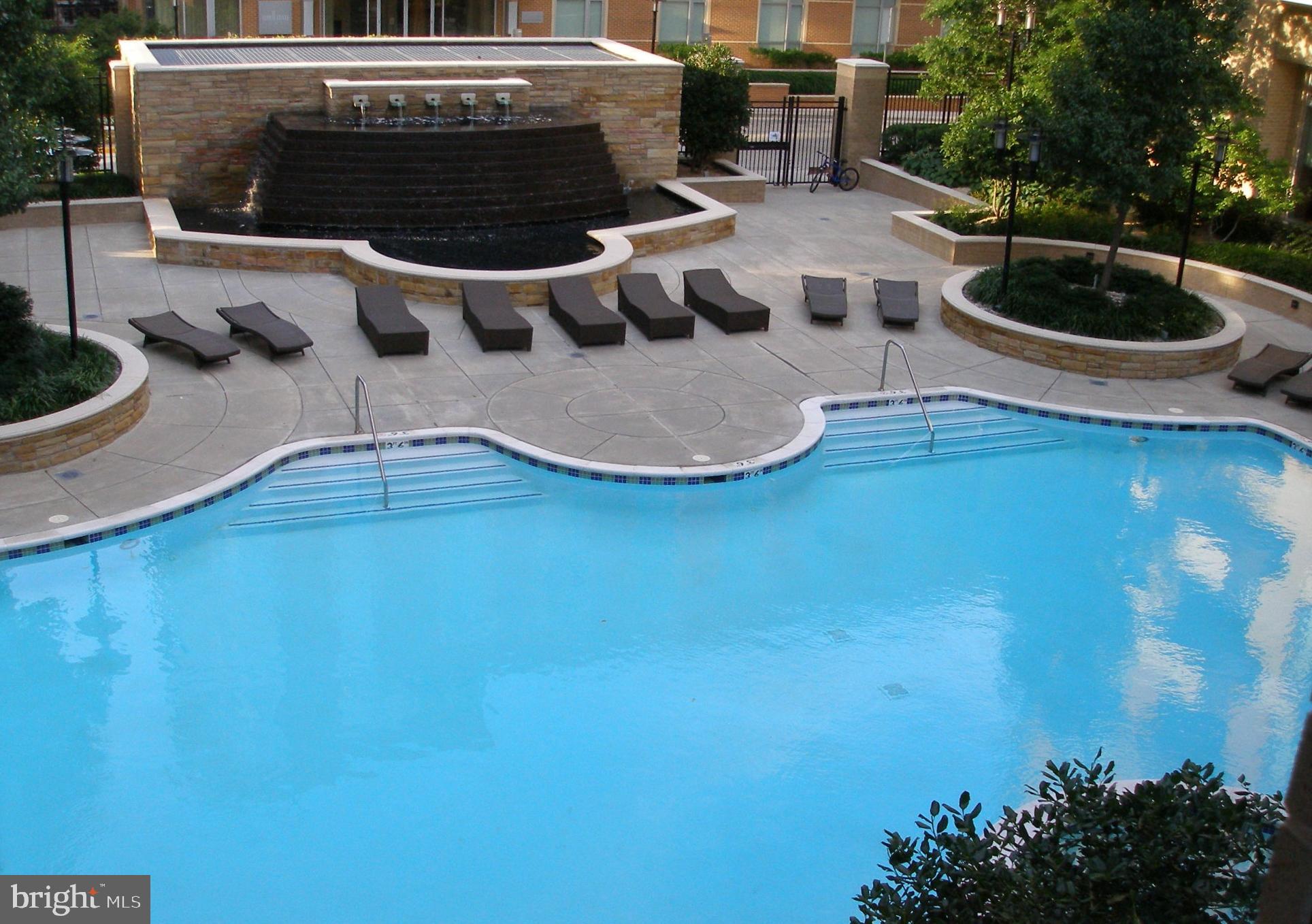 11990 Market Street, Unit 1316 Reston, VA 20190 - Photo 44 of 77 Pool