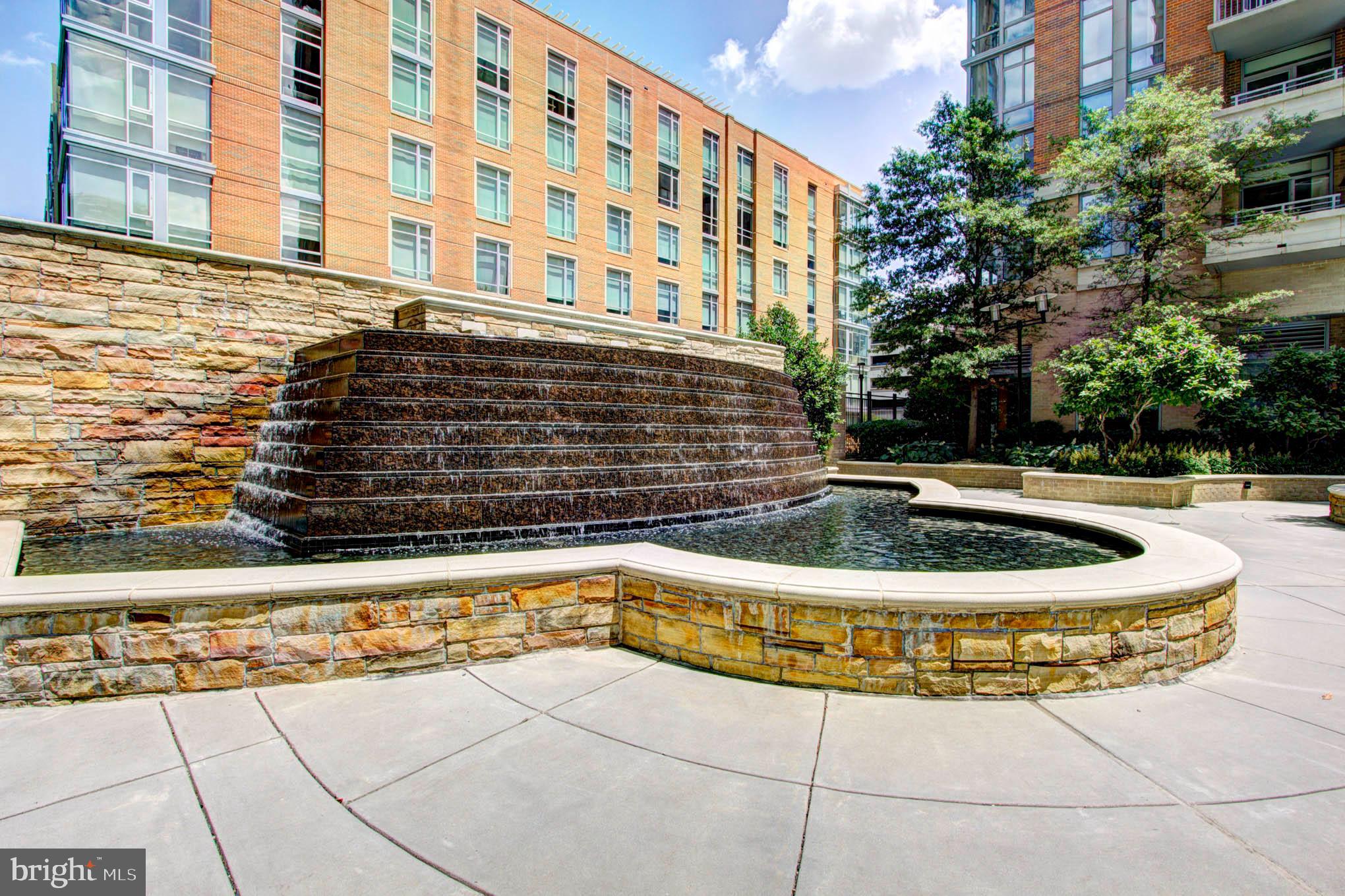 11990 Market Street, Unit 1316 Reston, VA 20190 - Photo 48 of 77 Fountain - Pool