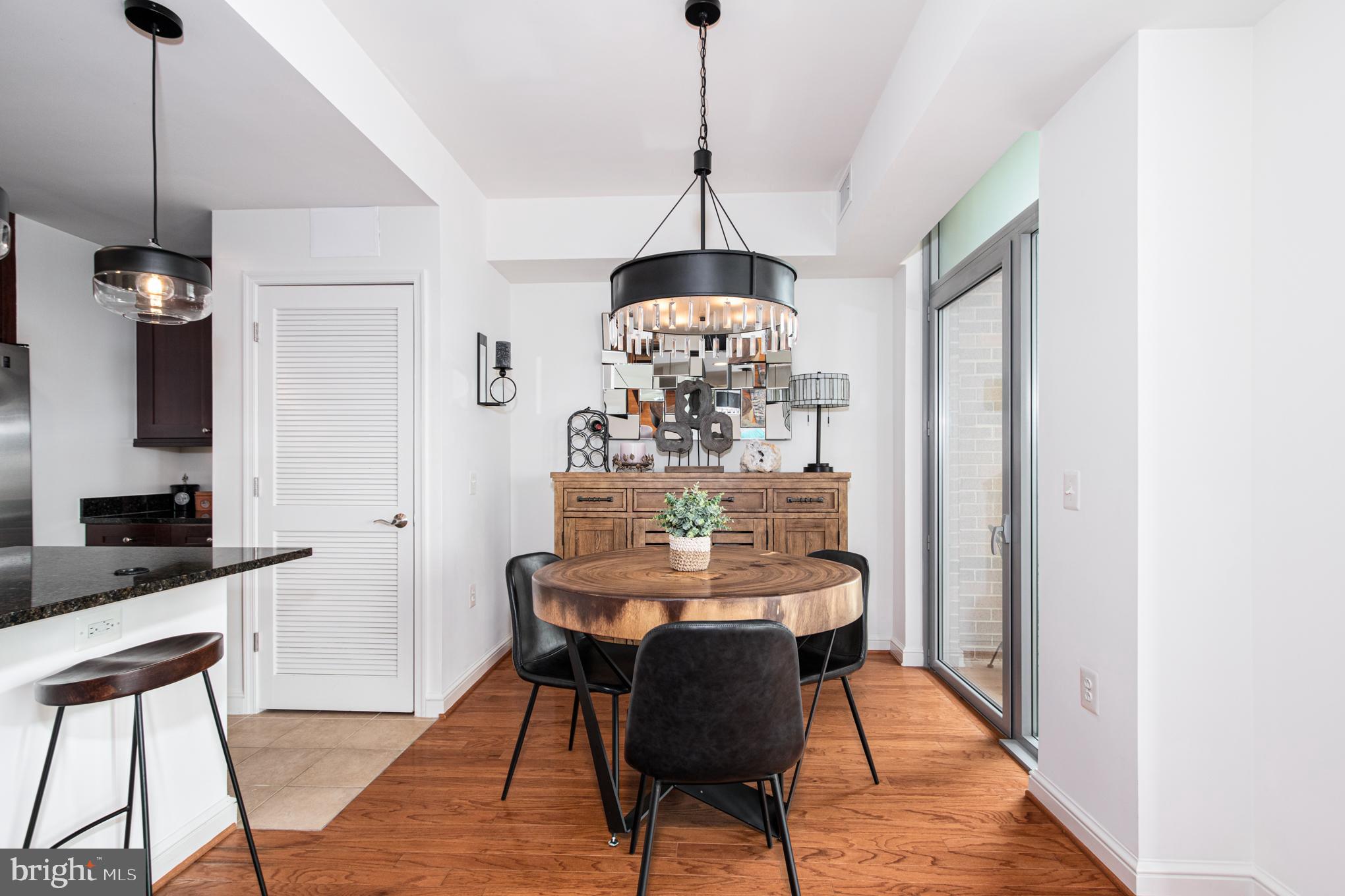 11990 Market Street, Unit 1316 Reston, VA 20190 - Photo 9 of 77 Dining Rom