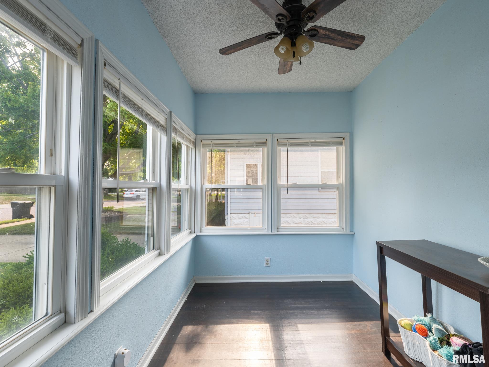 1307 State Street Pekin, IL 61554 - Photo 5 of 50