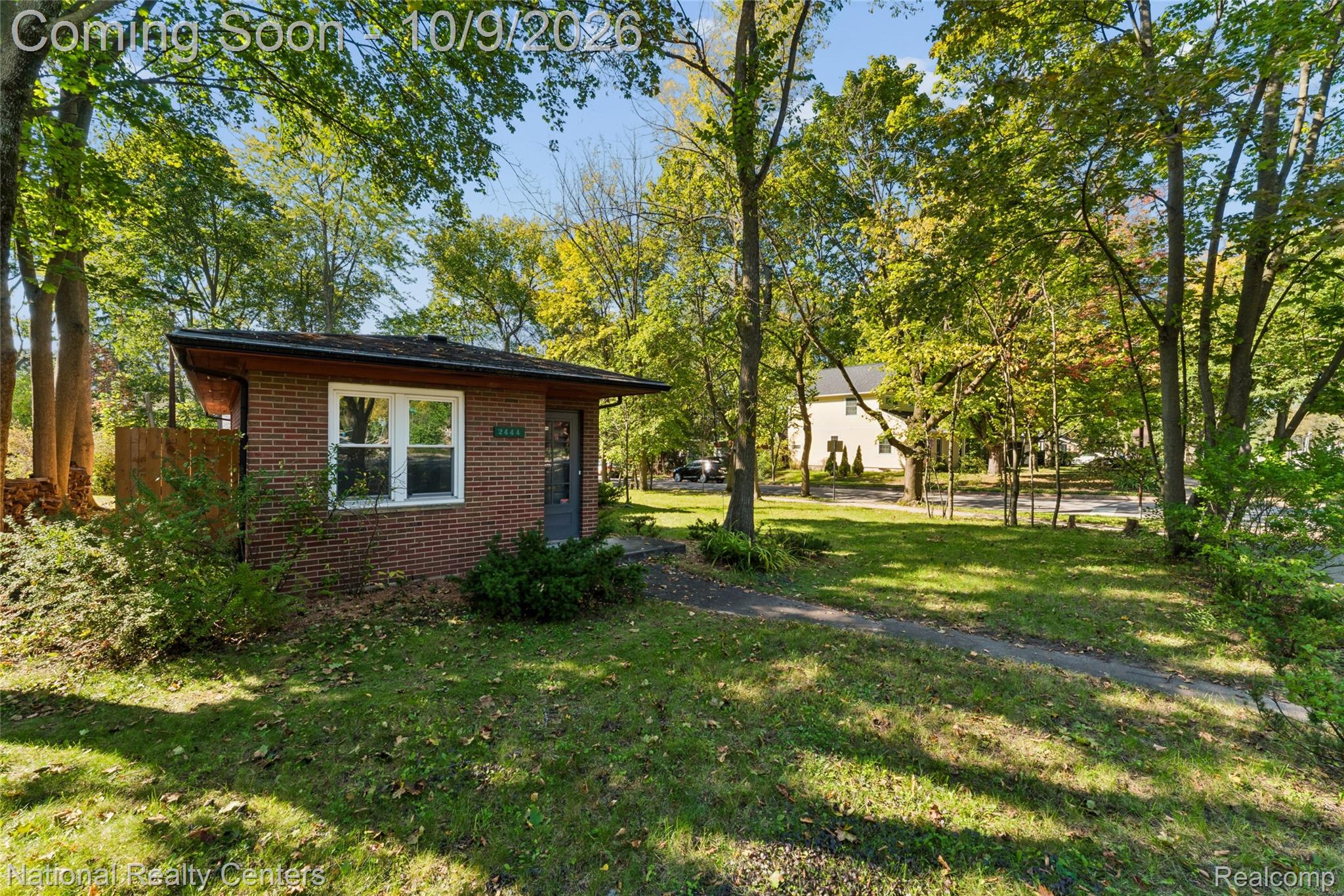 2444 Packard Road Ann Arbor, MI 48104 - Photo 26 of 31 photos_high_resolution_3.jpg