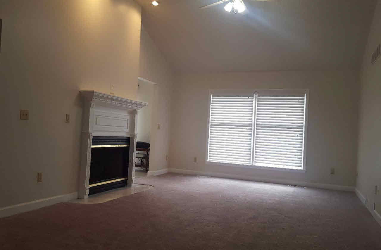 1258 North Morrish Road Flint, MI 48532 - Photo 9 of 35 21319555-8.JPG