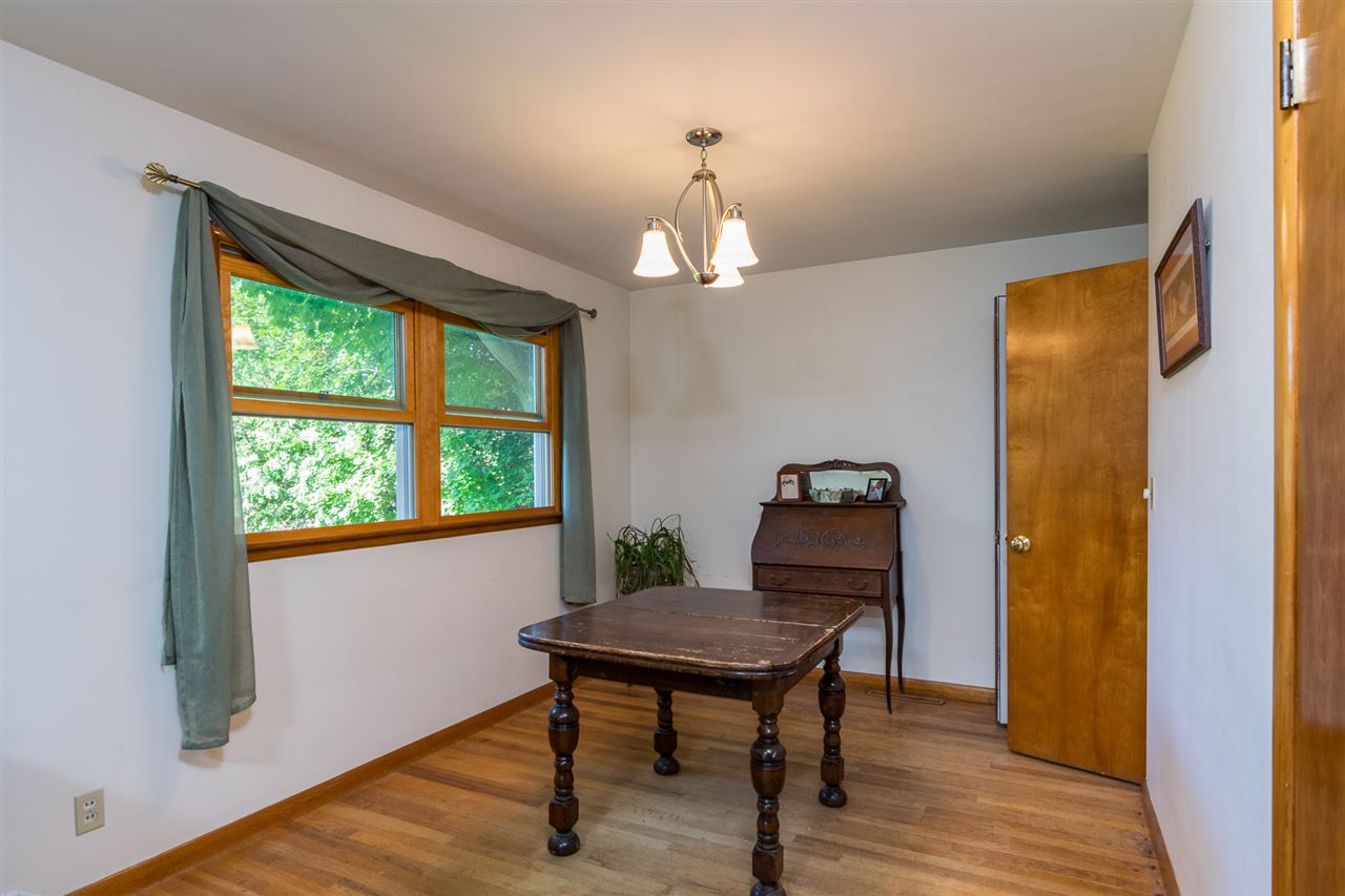 166 Shore Road Burlington, VT 05408 - Photo 24 of 37 Gallery Image 24