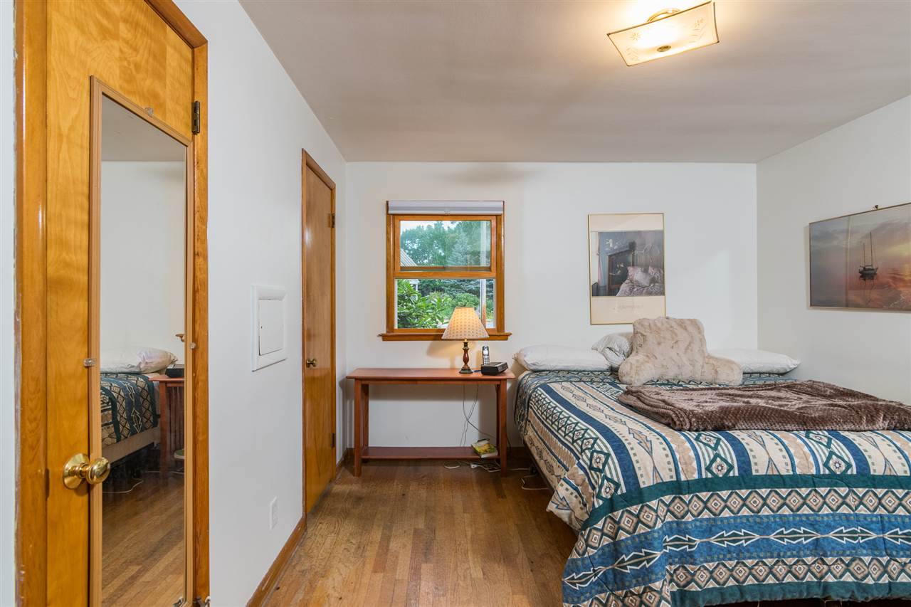 166 Shore Road Burlington, VT 05408 - Photo 27 of 37 Gallery Image 27