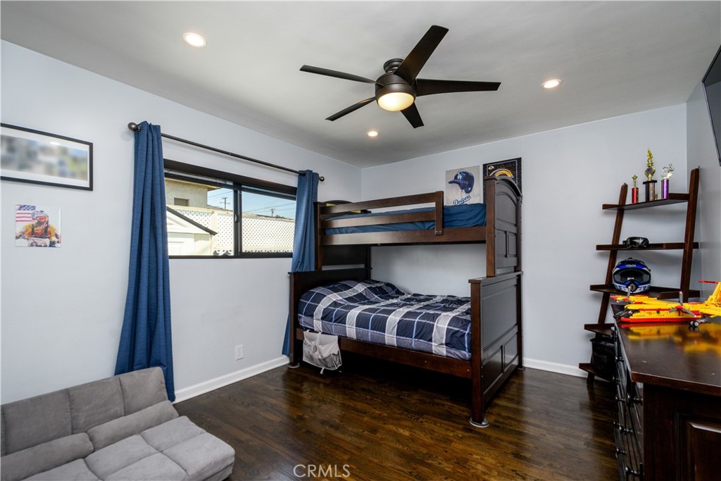 10122 Groveside Avenue Whittier, CA 90603 - Photo 21 of 37 Bedroom 3