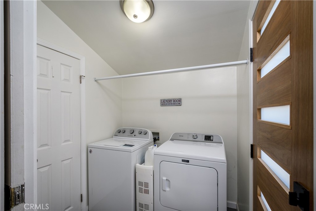 10122 Groveside Avenue Whittier, CA 90603 - Photo 24 of 37 Laundry Room