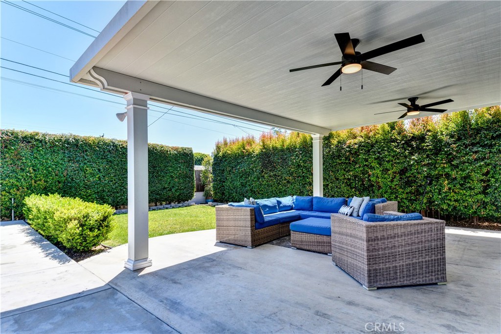 10122 Groveside Avenue Whittier, CA 90603 - Photo 25 of 37 Covered Patio