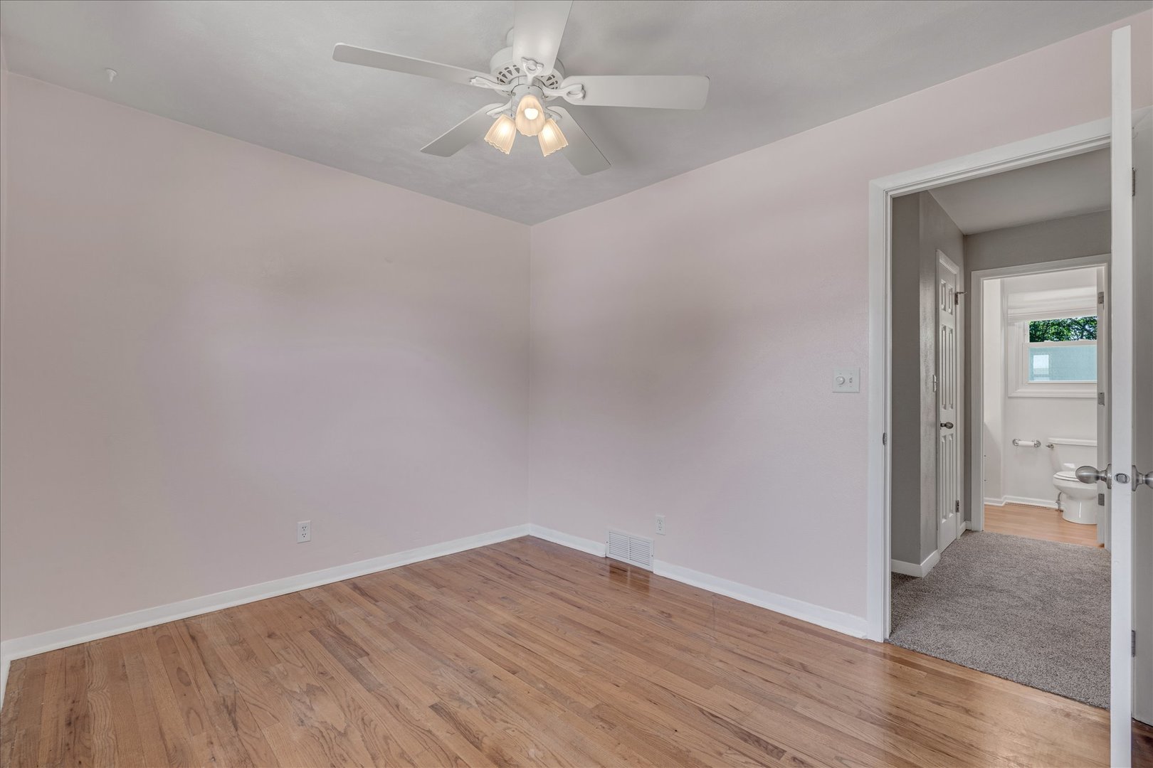 4714 20th Avenue Moline, IL 61265 - Photo 23 of 45