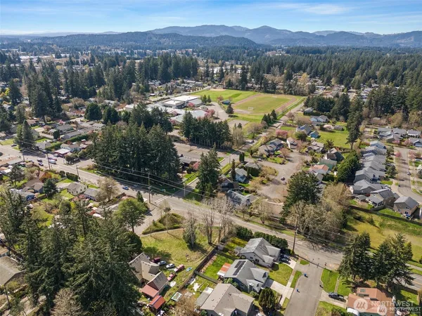 $525,000 | 1910 Bowman Avenue Northwest, Olympia, WA 98502