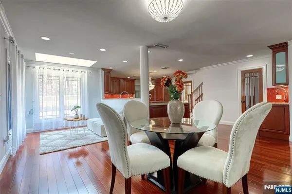 $20,000 | 91 Chestnut Ridge Road, Saddle River, NJ 07458