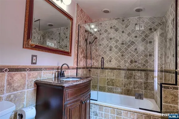 $20,000 | 91 Chestnut Ridge Road, Saddle River, NJ 07458