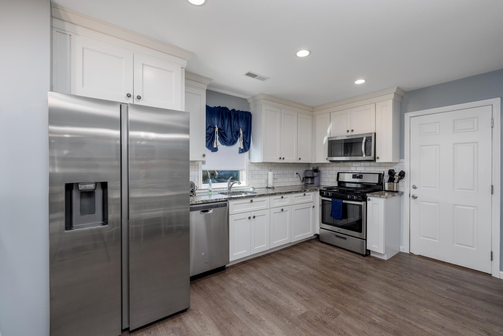 223 Arbor Road Villas, NJ 08251 - Photo 8 of 28 Gallery Image 8