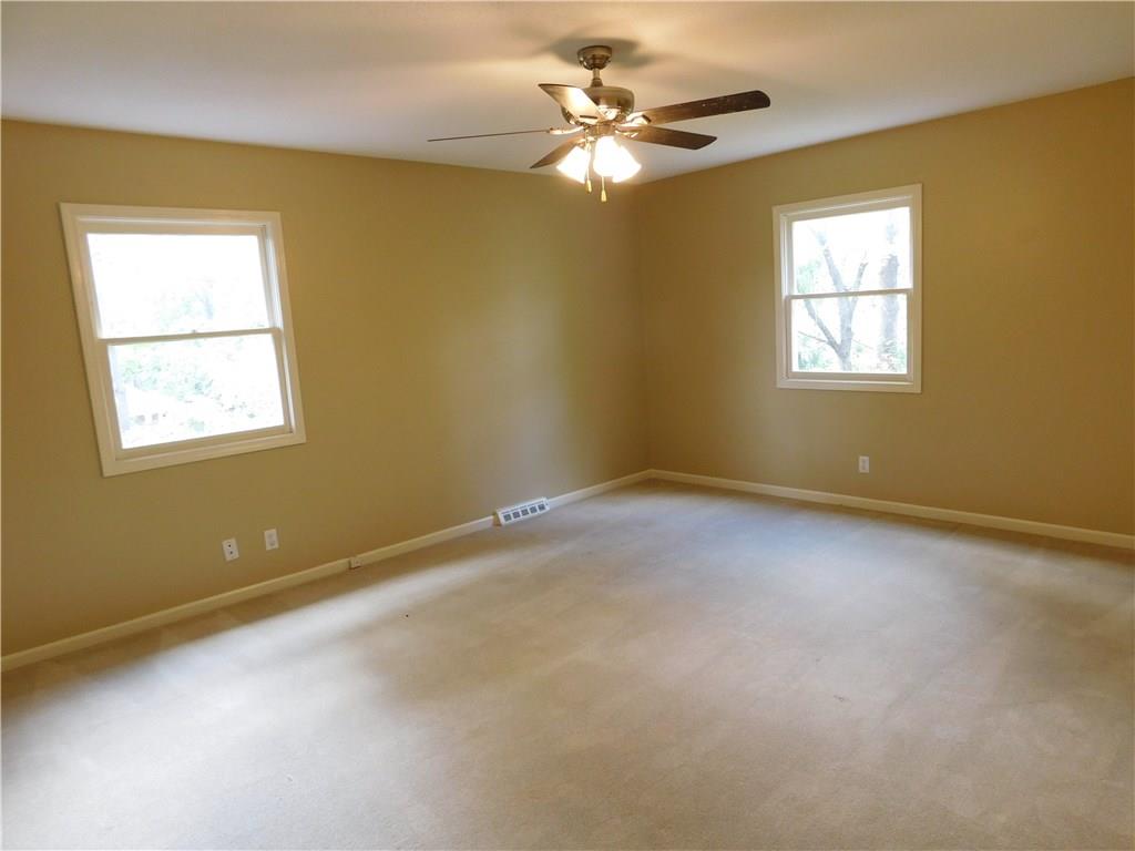 4636 Cavendish Road Indianapolis, IN 46220 - Photo 12 of 20 Gallery Image 12