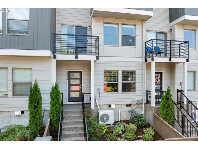 $439,900 | 17310 Southeast Crossroads Avenue, Happy Valley, OR 97089