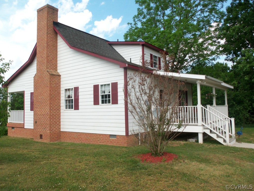 368 Cata Road Cumberland, VA 23040 - Photo 2 of 24 Large Covered Porches Front & Rear