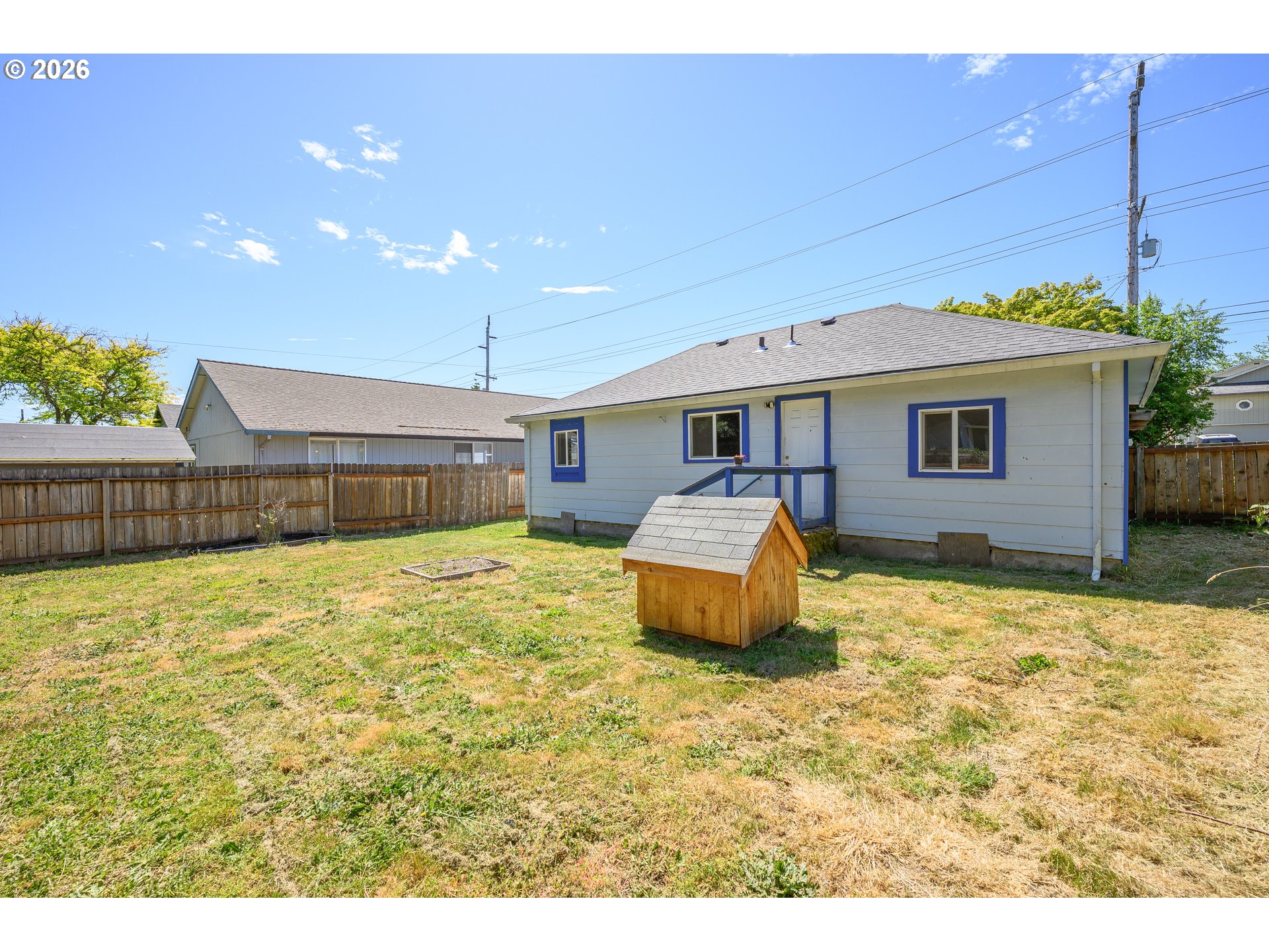 329 Southwest Harrison Street Sheridan, OR 97378 - Photo 4 of 36