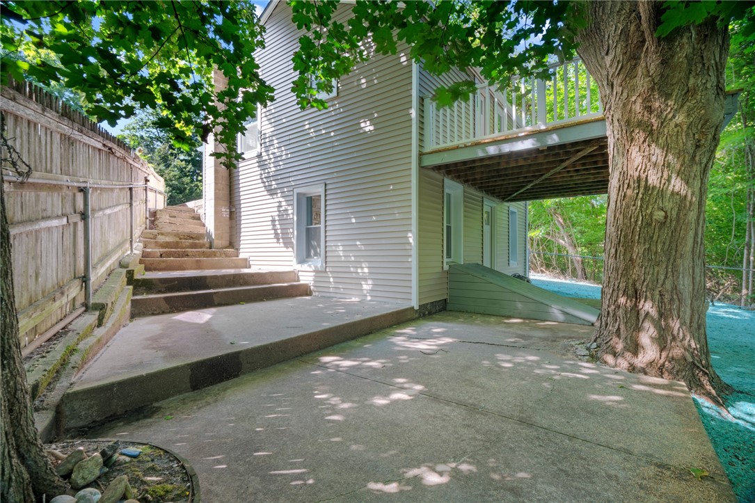 28 Spring Street Burrillville, RI 02859 - Photo 8 of 40 Gallery Image 8