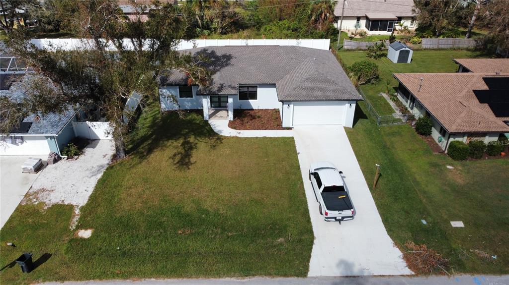 20296 Rutherford Avenue Port Charlotte, FL 33952 - Photo 2 of 32