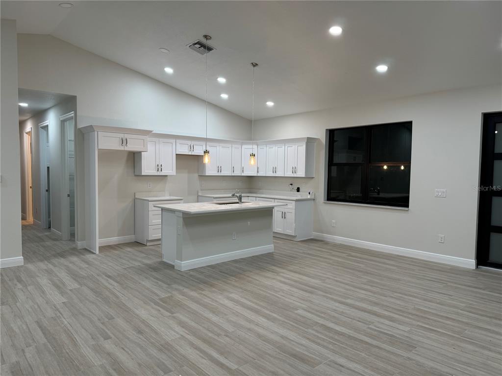 20296 Rutherford Avenue Port Charlotte, FL 33952 - Photo 5 of 32