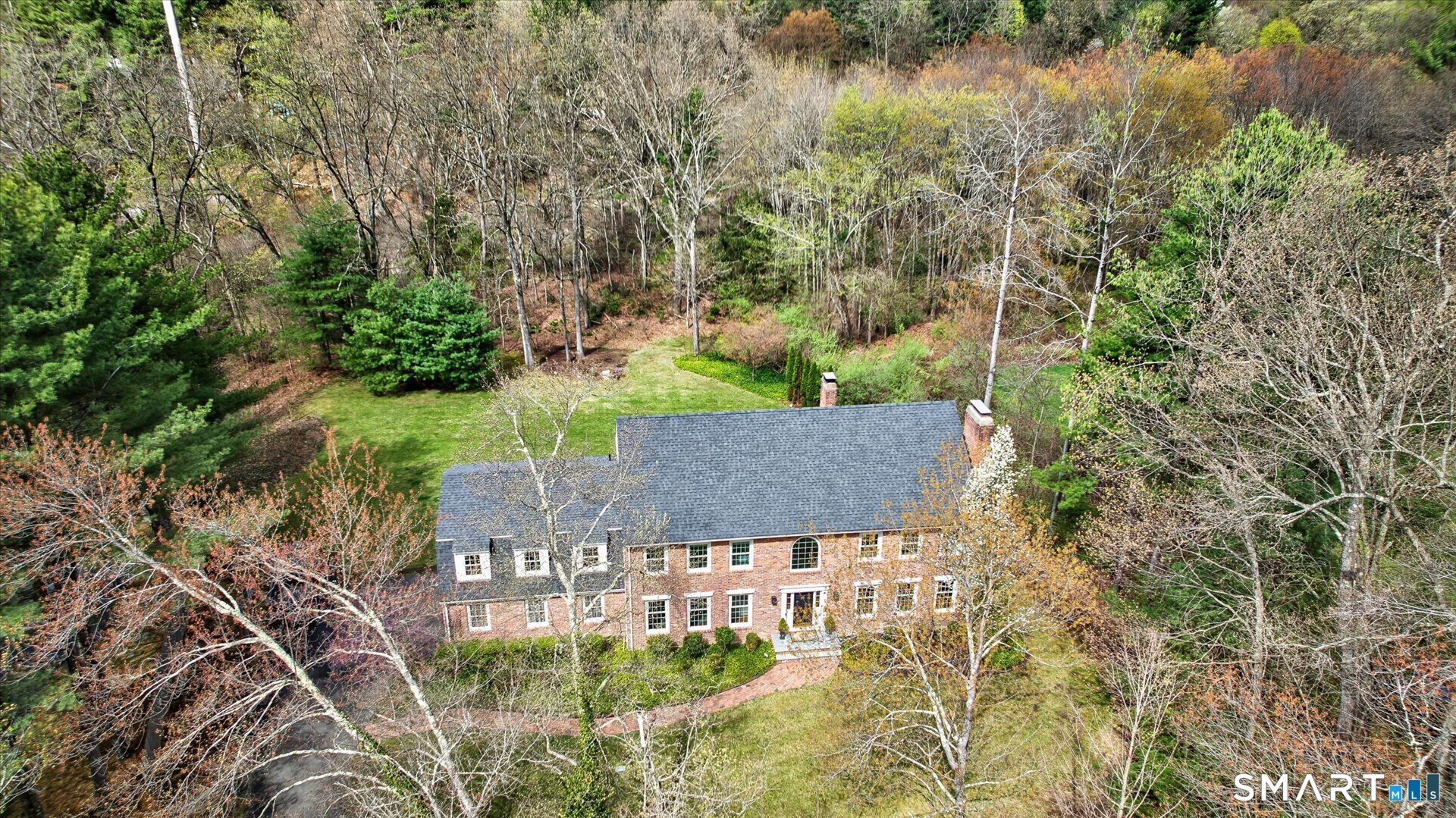 138 Cold Spring Road Avon, CT 06001 - Photo 2 of 36