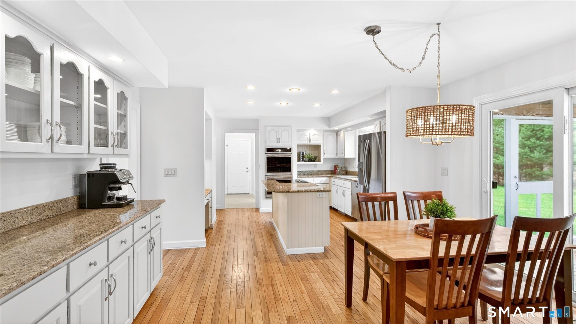 138 Cold Spring Road Avon, CT 06001 - Photo 8 of 36