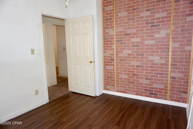 $95,000 | 40 West Barnes Avenue, Chattahoochee, FL 32324